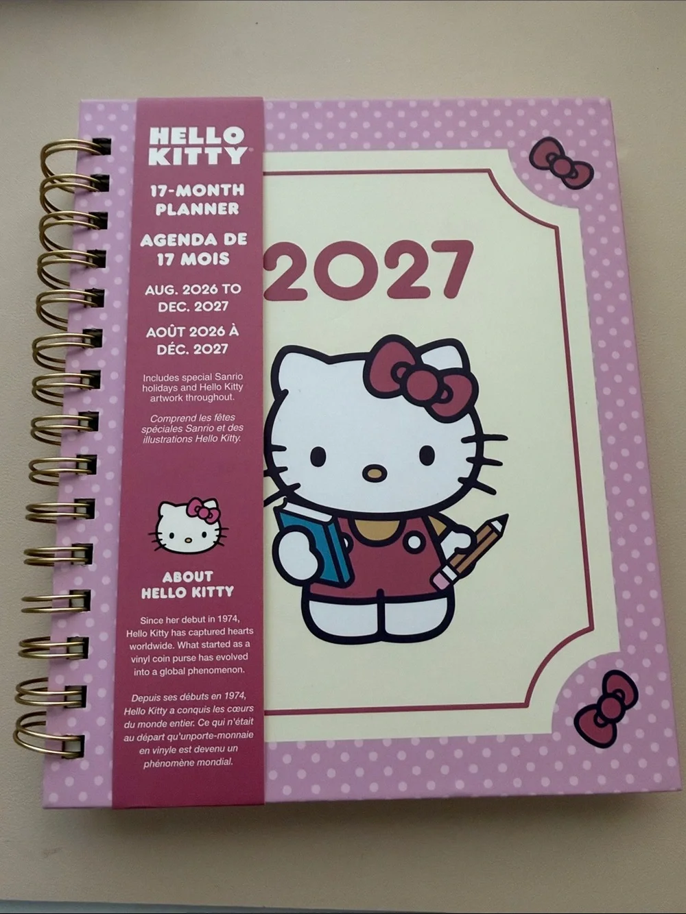 NWT..Hello Kitty Pink and Cream 2027 Spiral Planner . smoke and pet free home.